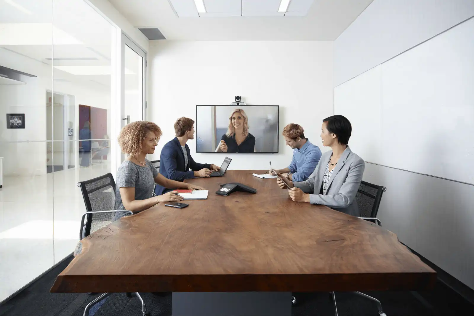 meeting room booking software, Is Outlook getting in the way of creating perfect meetings? Here’s how you fix it, NFS Technology